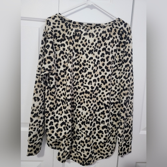 Express Shirt - Picture 2 of 3